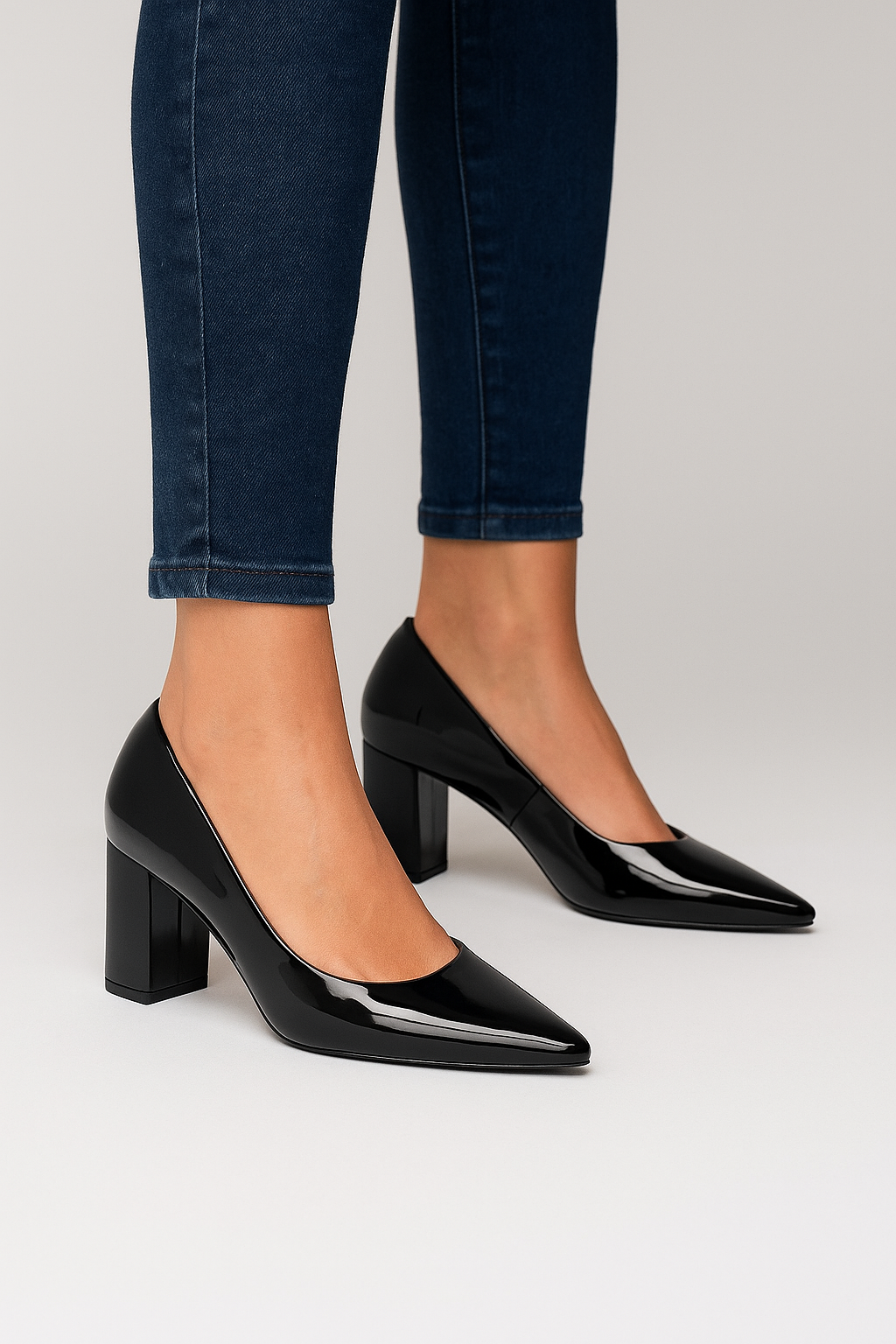 Stiletto Tacon Beira Rio Verniz Negro